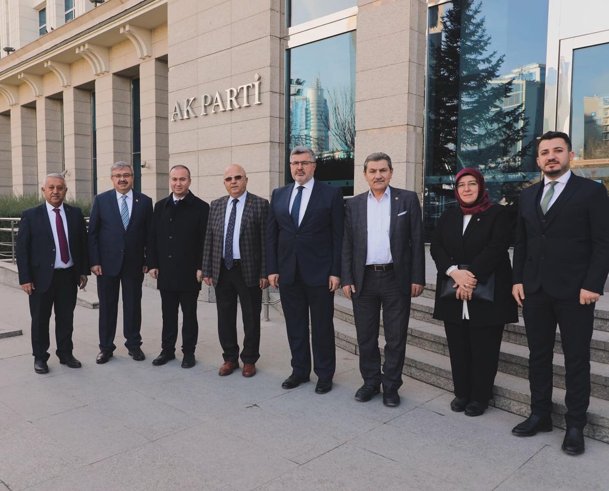 AK Parti Afyonkarahisar İl Teşkilatı, Liderliğinde Önemli Toplantı Gerçekleştirdi