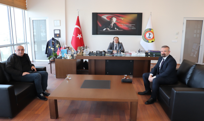 CHP'nin Erkmen Belediye Başkan Adayı, ATSO Başkanı ile projeleri hakkında görüştü.