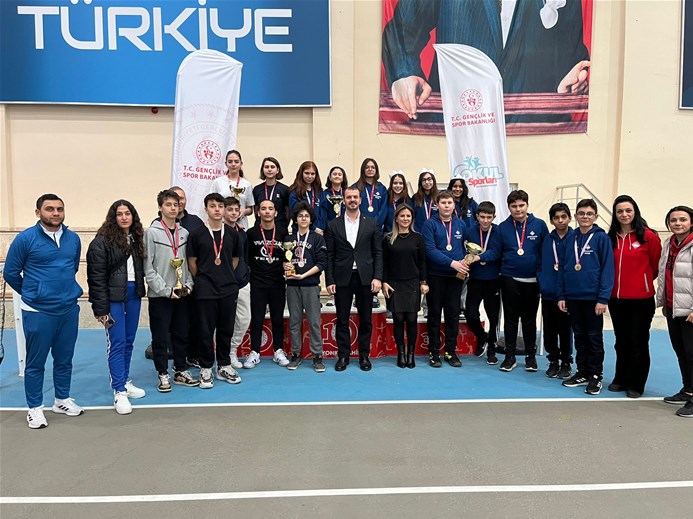 Afyonkarahisar'da Tenis Yıldızlar Müsabakaları Heyecanla Tamamlandı