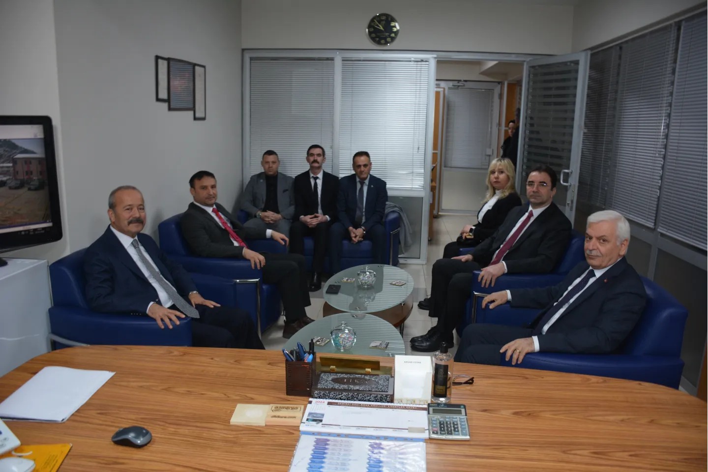 MHP heyeti, Afyonkarahisar'da kurum ziyaretleri gerçekleştirdi.
