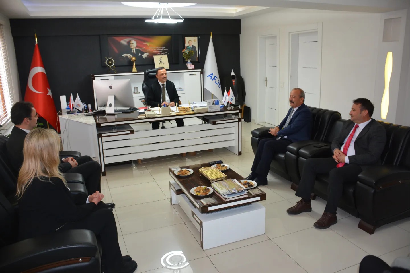 MHP Afyonkarahisar Milletvekili Taytak, AFJET A.Ş ile iş birliği görüşmesi yaptı.