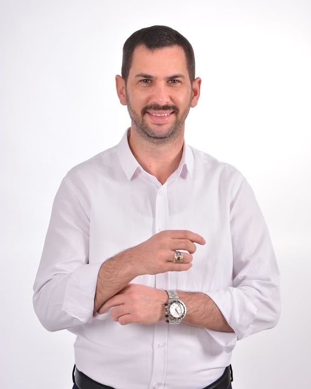 Alper Yağcı Afyonkarahisar Belediye Başkanı adayı olarak seçim kampanyasını başlattı