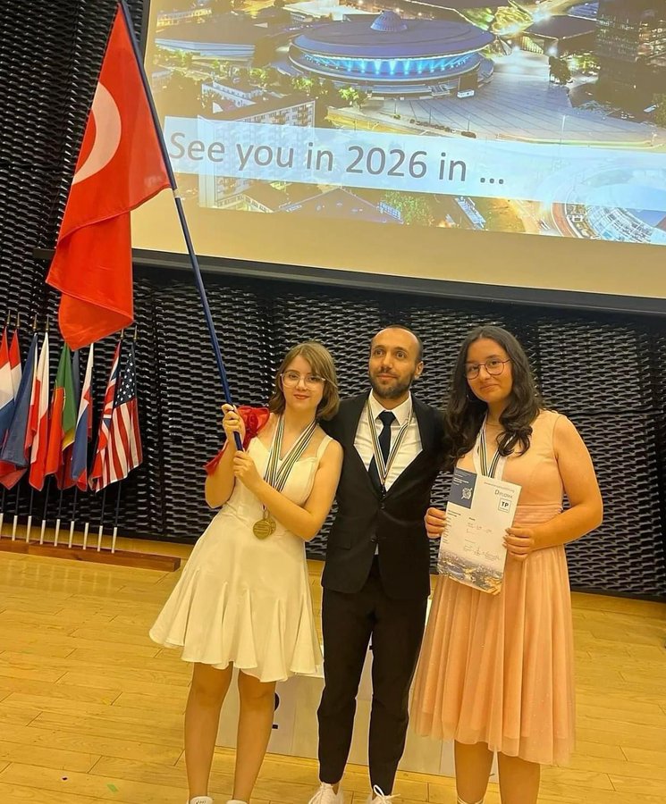 Afyonkarahisar Milletvekili İbrahim Yurdunuseven, Klavye Şampiyonası'nda Türkiye'yi Temsil Eden Sporcuları Tebrik Etti